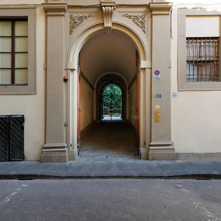 Palazzo Caccini Luxury Apartment Florenz
