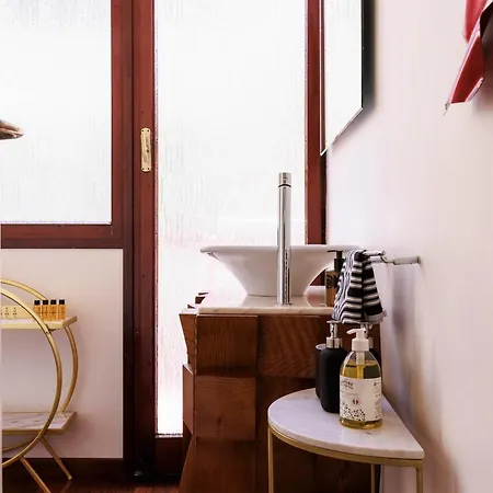 Palazzo Caccini Luxury Apartment